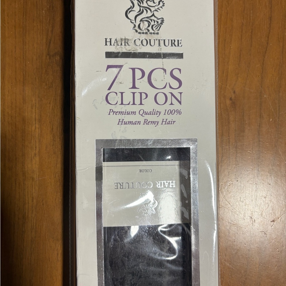 Hair couture Black Clip-On Hair Extensions full head pack of 7 pieces 18 inches